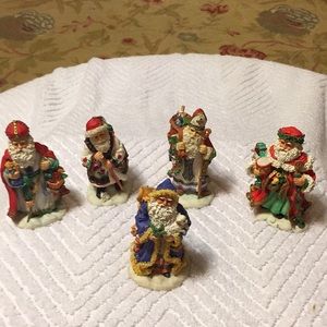 Lot of 5 Santa by Bronson